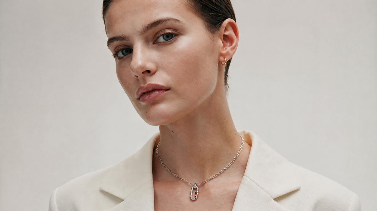 VESPERON NEXUS HELIX Pendant Necklace