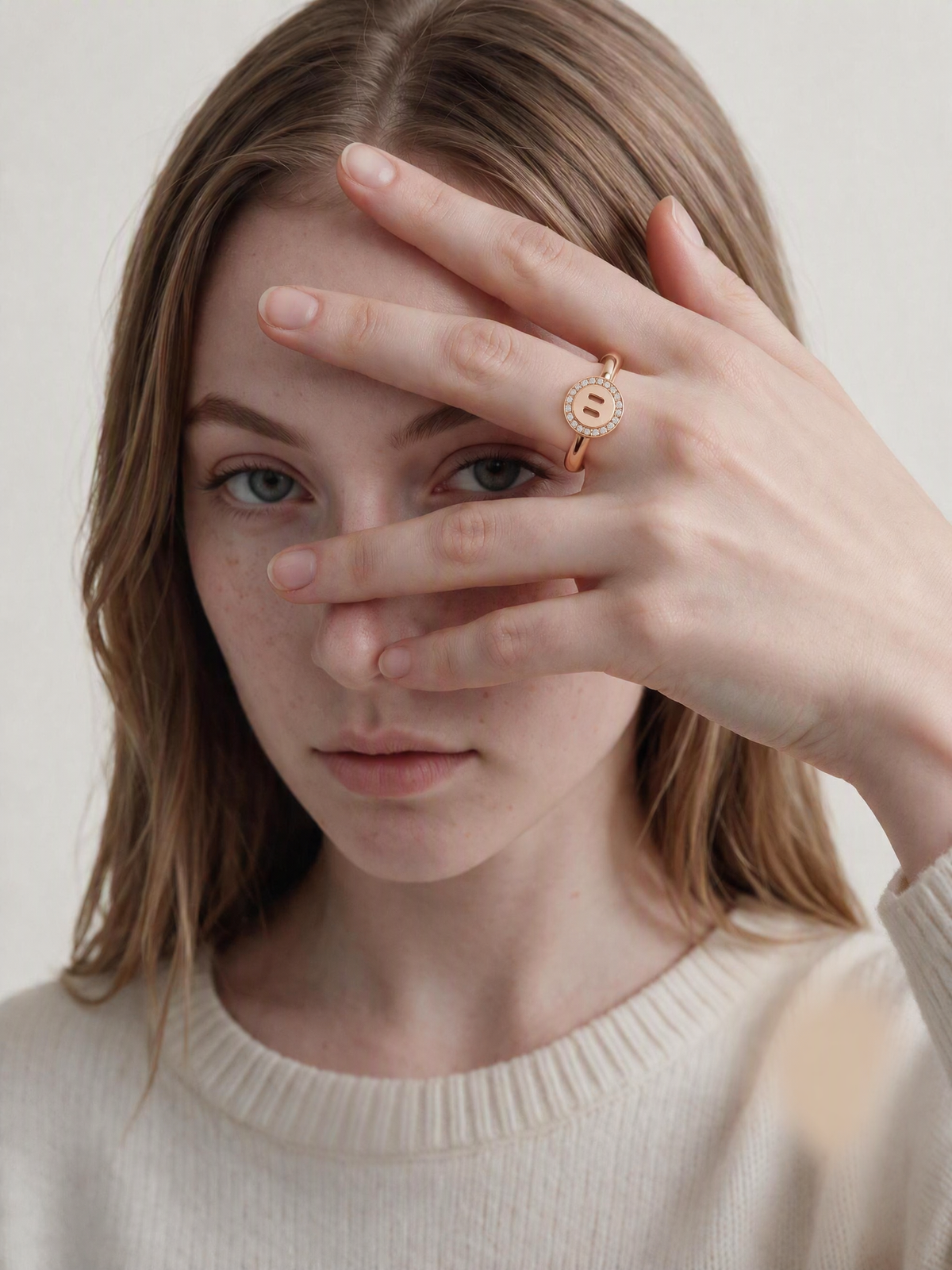 Venustas Gemina  Signet Ring